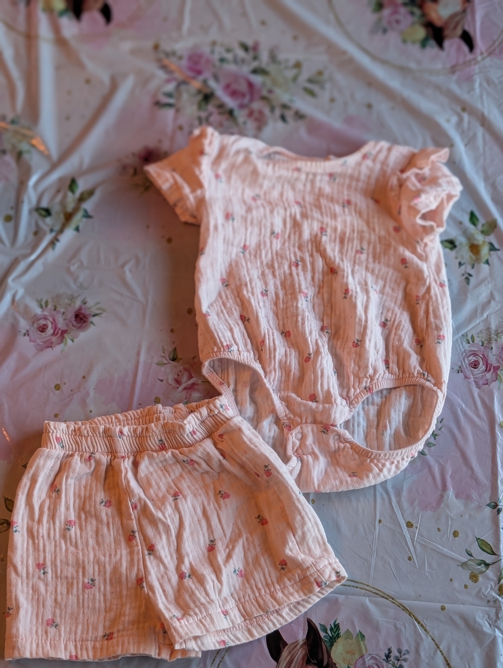 Infant Baby Girl Matching Set/ 6/9 Months / Floral Print